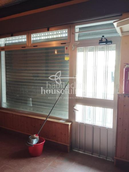 Foto dea2f471-9ba0-4a9f-a55f-d840b604594e. Local comercial en A Malata - Catabois - Ciudad Jardín Ferrol