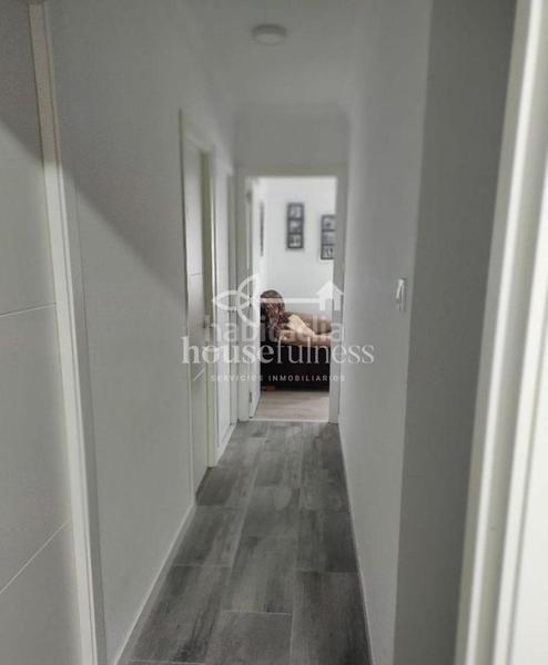 Foto bb0e963e-e665-4418-9876-4325bb3bb353. Piso en A Malata - Catabois - Ciudad Jardín Ferrol