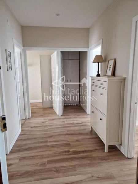 Foto 2625ce16-60c0-4292-b017-df1a238e4bfc. Piso en Porta Nova Ferrol