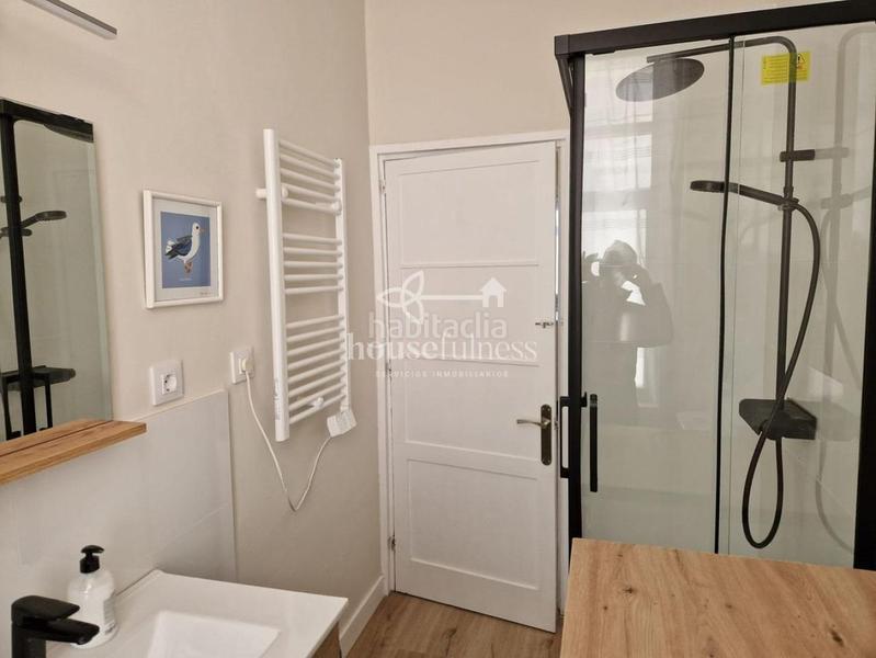 Foto 4d0e75eb-bf8e-405b-b1ec-ac3e4dc64e65. Piso en Porta Nova Ferrol