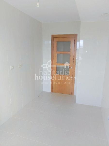 Foto cf756a5b-3aeb-4fb2-a736-82bfc48d81c9. Appartement avec chauffage parking dans A Malata - Catabois - Ciudad Jardín Ferrol