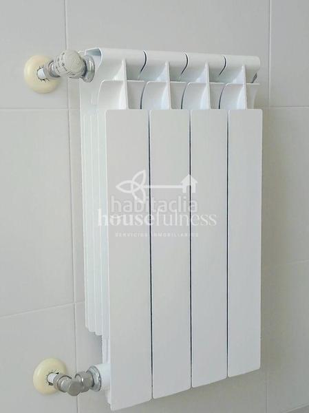 Foto f3c0d982-7ebc-41e6-97ea-ac3f8be8a8a1. Appartement avec chauffage parking dans A Malata - Catabois - Ciudad Jardín Ferrol