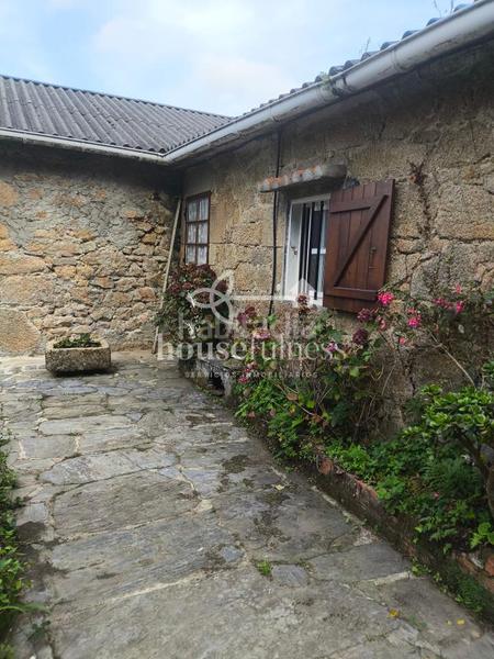 Foto 8eb0e60b-1628-424d-9f94-87f486b56825. Bauernhof mit parking in Área Rural Ferrol