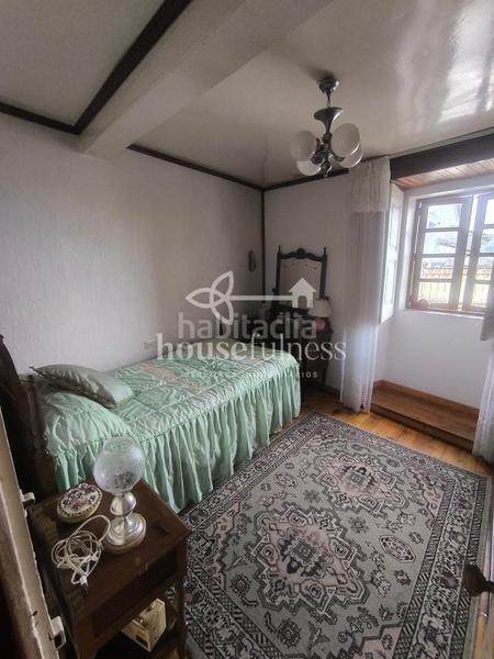 Foto 2c07e374-b0ff-4989-98d0-a84769b2a210. Masia amb aparcament a Área Rural Ferrol