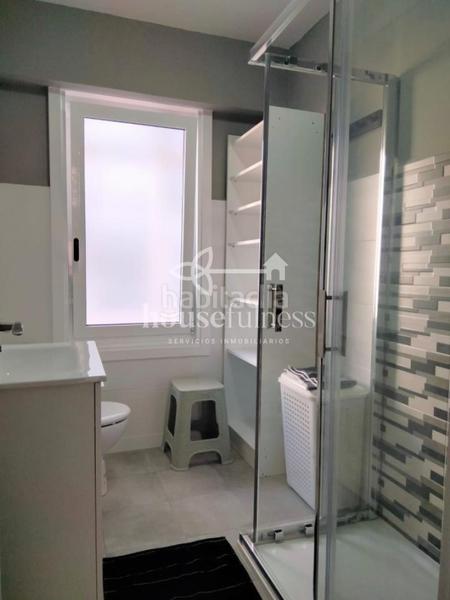 Foto 61686e3e-9066-4b25-b1c4-34f837e3233d. Miete etagenwohnung mit heizung in Porta Nova Ferrol