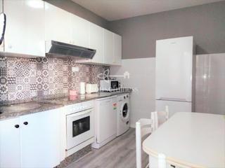 Miete Etagenwohnung in Porta Nova