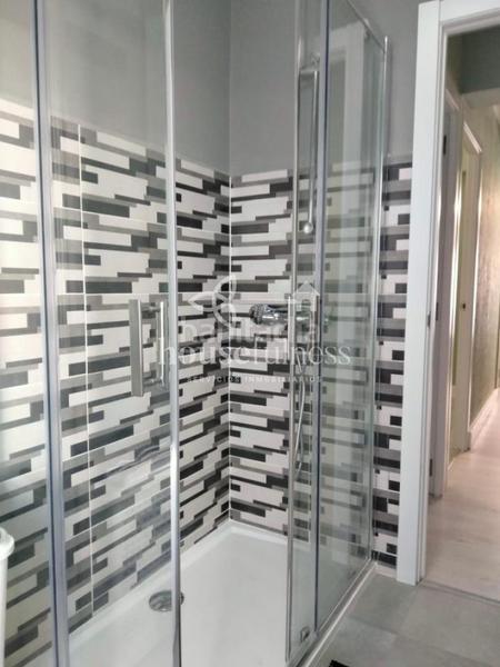 Foto ee23e458-200f-4b52-9cb1-a490479176d7. Miete etagenwohnung mit heizung in Porta Nova Ferrol