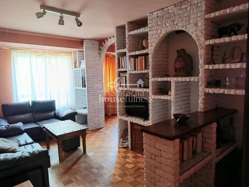 Foto 5034db77-e38e-4e70-8cbb-b08d69162786. Location appartement avec chauffage dans Plaza de España Ferrol