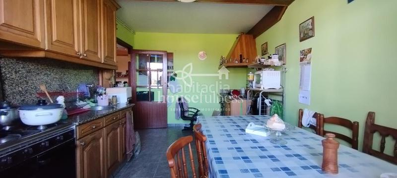 Foto fab5fdb8-aae9-480e-a38d-fe9c2589e5cc. Haus mit heizung parking in San Mateo - Castro - O Val Narón