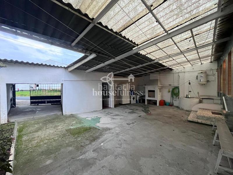 Foto 429957a8-b390-4331-a386-6a9e0232752a. Casa amb calefacció aparcament a Piñeiros - Freixeiro Narón