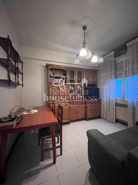 Foto 30bde7e9-d634-4a46-8174-6f1bb030a6d0. House with heating parking in Piñeiros - Freixeiro Narón