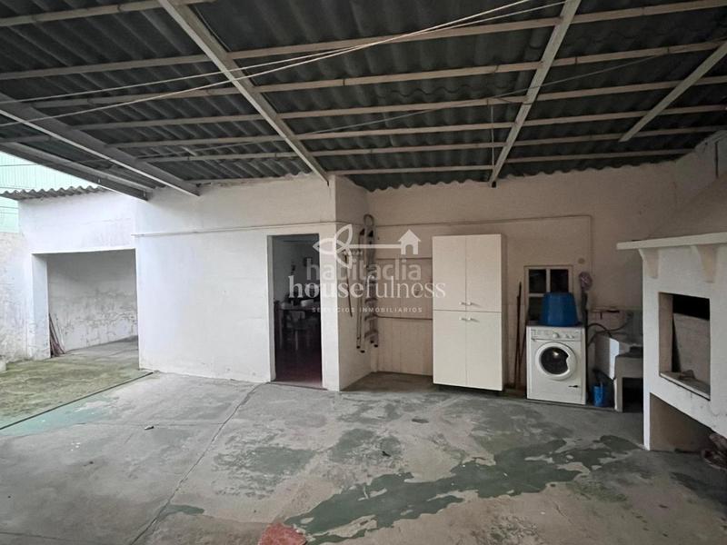 Foto 71652f10-34a8-4504-9b71-bc3ac45410b3. House with heating parking in Piñeiros - Freixeiro Narón