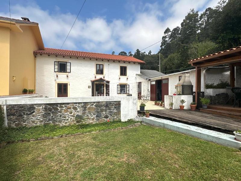 Foto b6ae3b6a-80b3-4f9d-8c9e-f99437996e3a. Maison avec chauffage dans Cedeira
