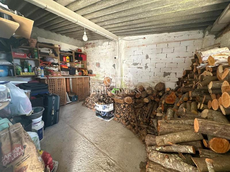 Foto f6d1ec2d-e352-47f2-8cdf-bf77952396df. Maison avec chauffage dans Cedeira