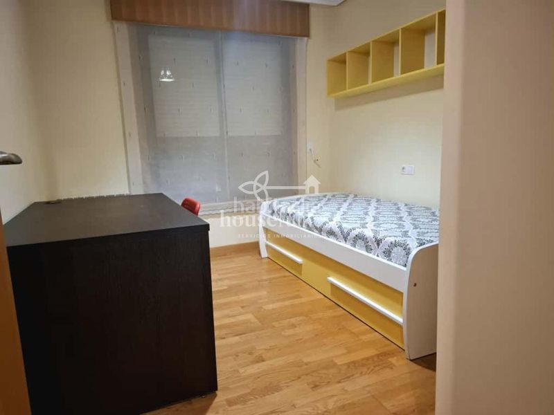 Foto 0298982c-e7e9-454b-9675-83f160e4689a. Rent flat with heating parking in A Gándara Narón