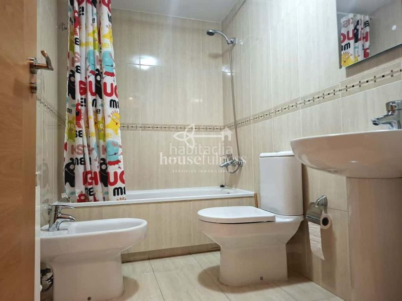 Foto e6e3e237-05ae-4f37-a49c-334192d45e9e. Rent flat with heating parking in A Gándara Narón