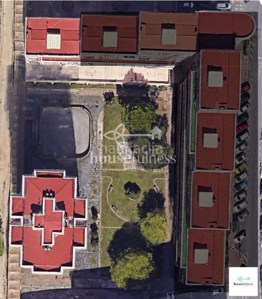 Foto e7dda2dc-8f79-42fc-ba86-e7a6358d7b43. Pis amb calefacció a Caranza Ferrol