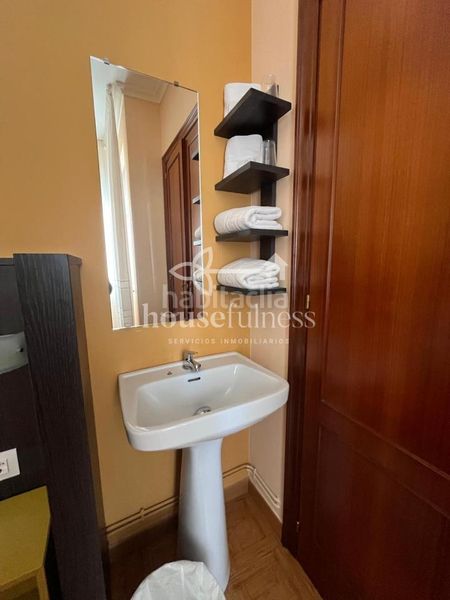 Foto ce277ea5-d3ae-4668-9825-2e4be63388ff. Casale con riscaldamento parcheggio in Neda