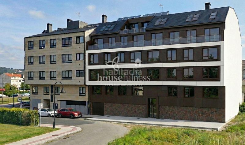 Foto b7c36d98-6589-4589-bd6f-dd6e8cb4bfe8. Flat with heating parking in A Gándara Narón