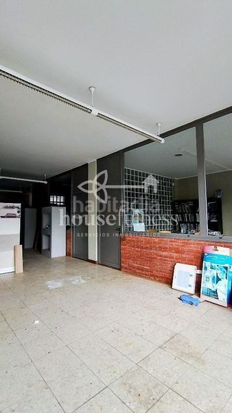 Foto 93a036da-b057-479e-bf93-82b242a1cf79. Lloguer local comercial a Pontedeume