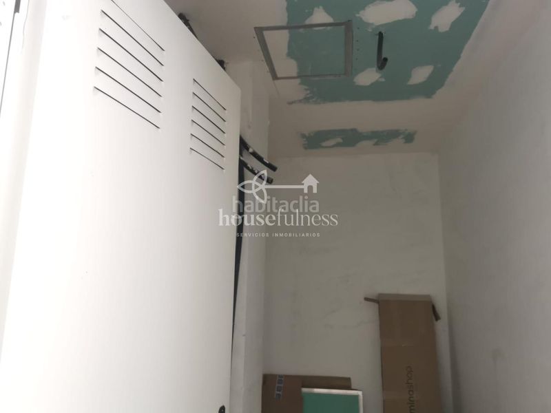 Foto 41240e86-8b85-4607-a113-513fcd2efd31. Appartamento con riscaldamento parcheggio in Centro Ferrol