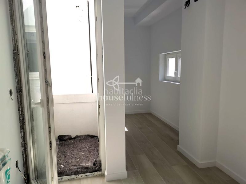 Foto 6503490d-3326-4e91-a66b-b5f0c46c2e30. Appartamento con riscaldamento parcheggio in Centro Ferrol