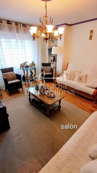 Foto 2ba30890-3251-4201-8992-f969864133fb. Pis amb calefacció aparcament a Porta Nova Ferrol
