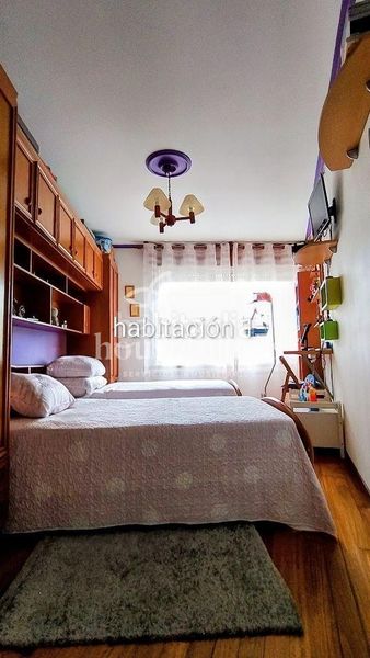 Foto d0f47c75-020a-4360-8a0b-cee174da713b. Pis amb calefacció aparcament a Porta Nova Ferrol