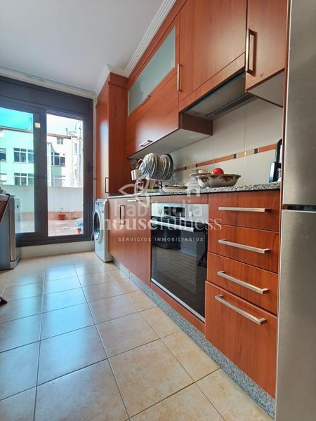 Foto 03bd59da-31af-4c85-8c9c-13c8f421b401. Apartament amb calefacció aparcament a O Feal - Xubia Narón