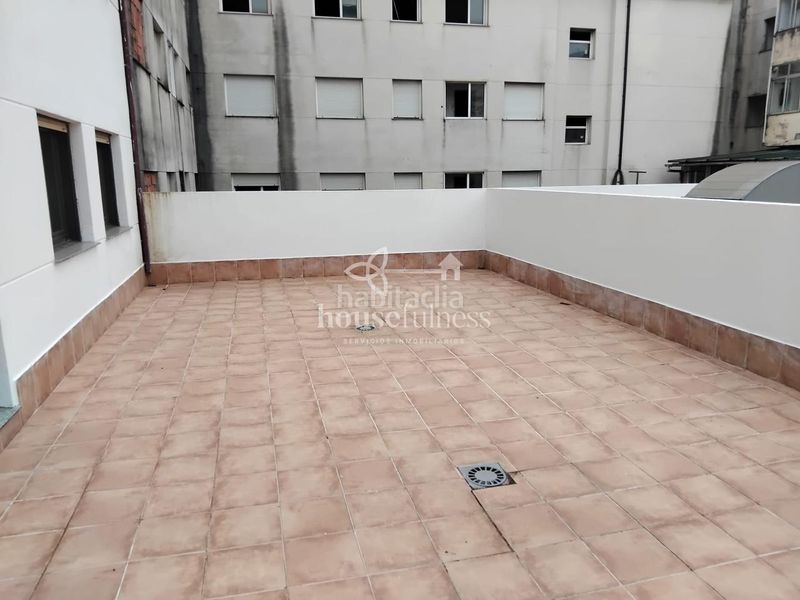 Foto b8672b2a-5a58-4131-8505-67fea14ce748. Apartament amb calefacció aparcament a O Feal - Xubia Narón