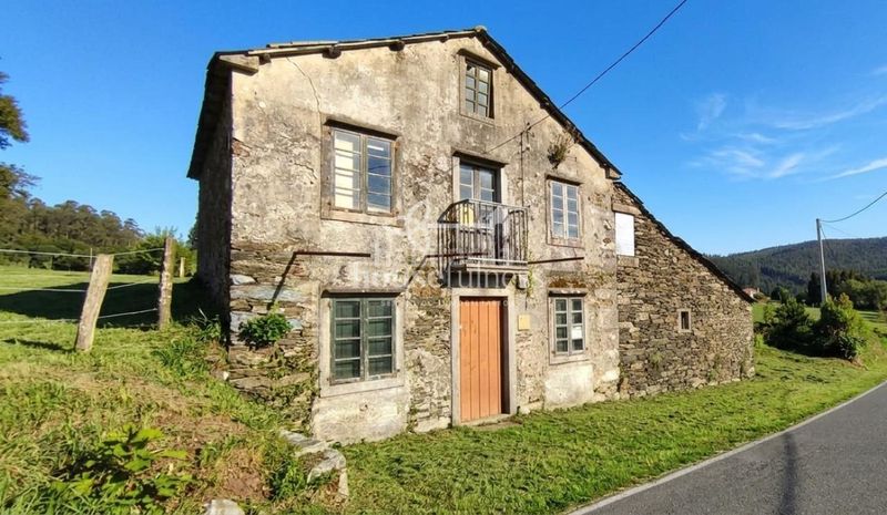 Foto 4680f55a-795e-47f8-9a81-eccf1a1c9938. Maison avec chauffage dans Moeche