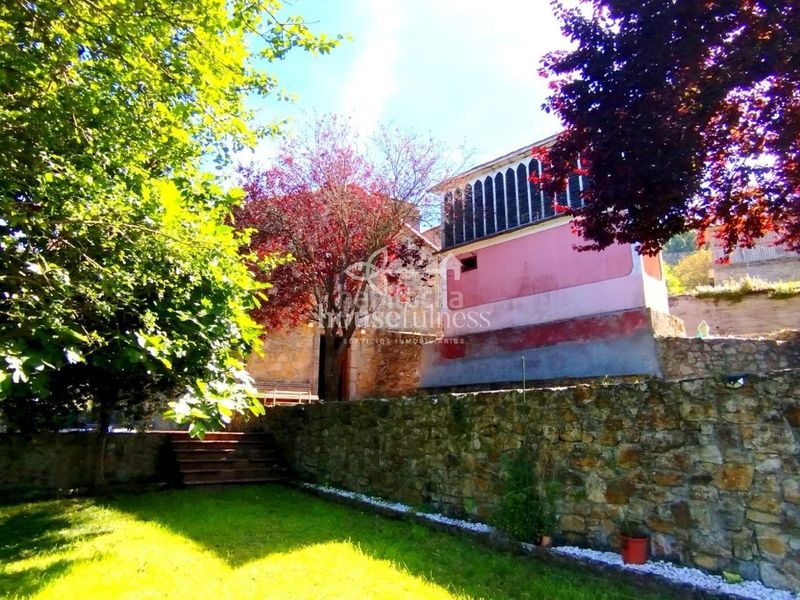 Foto ae718436-fd33-4447-be52-e2608260e388. Masia amb calefacció aparcament piscina a Área Rural Ferrol