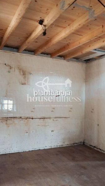 Foto df11dad7-1949-4205-948d-20a08808682a. Masia amb calefacció aparcament piscina a Área Rural Ferrol