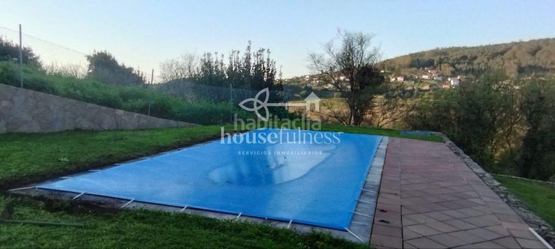 Foto ffee66e5-34a4-462c-b379-4e58ba0d8cff. Masia amb calefacció aparcament piscina a Área Rural Ferrol