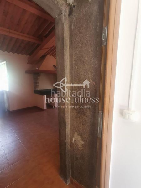 Foto abd45302-383b-4a5a-a4b9-7e9b07932060. Masía en Cerdido