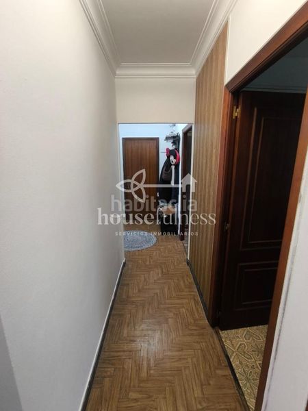 Foto 15a1abf5-94da-4c1c-b7e2-9690f1a60a42. Piso en Porta Nova Ferrol