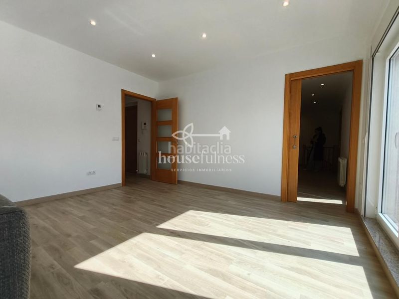 Foto c657a402-9cbf-49b8-965c-45e4ae3bc7c0. Dúplex en Somozas (As)