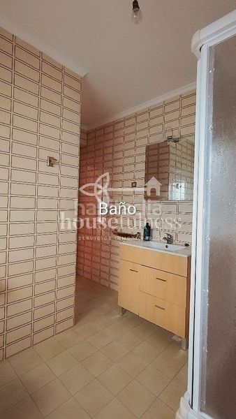 Foto b4e2af57-2fcf-45e1-8768-ea56279b9e6e. Pis a Cedeira
