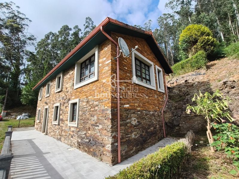 Foto e26cc3fb-b9f3-48de-a061-7f77843d1180. Casa amb calefacció a Cedeira