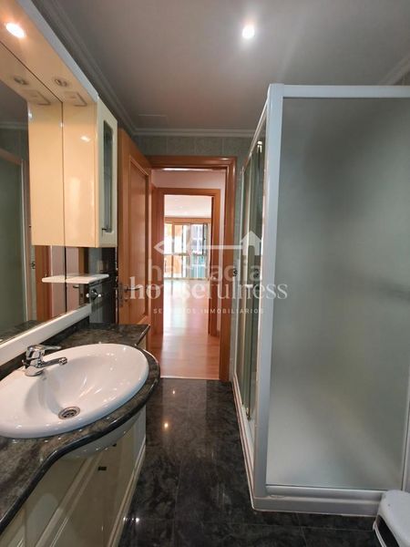 Foto 5d5a5e66-9914-48c2-855d-79804e18a998. Pis amb calefacció aparcament a Porta Nova Ferrol