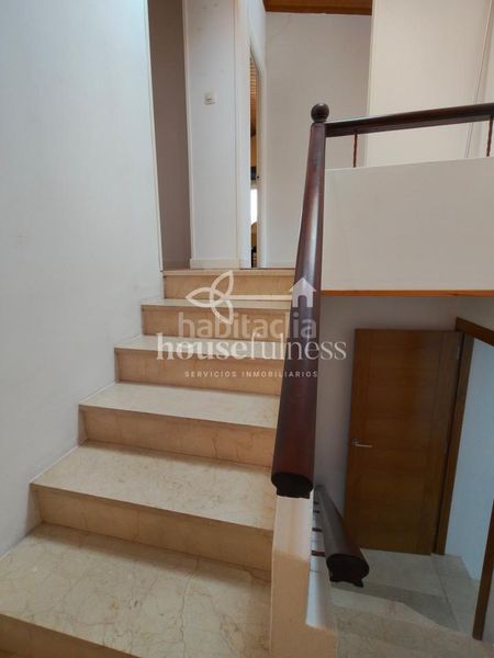 Foto b6c88ba7-013c-41a2-b24b-206c16d25c5d. Casa en Neda