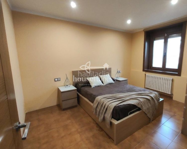 Foto f8ab3c7f-6c57-4654-85f3-8860b84a4c5e. Casa en Neda