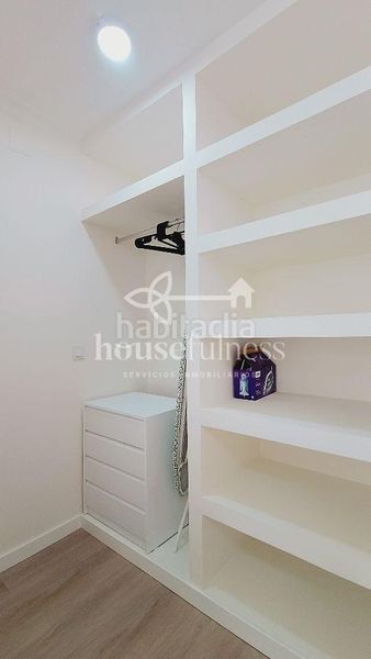 Foto 78d07308-43d8-43e7-b379-d6c51785b541. Rent flat with heating in Ferrol vello - puerto Ferrol