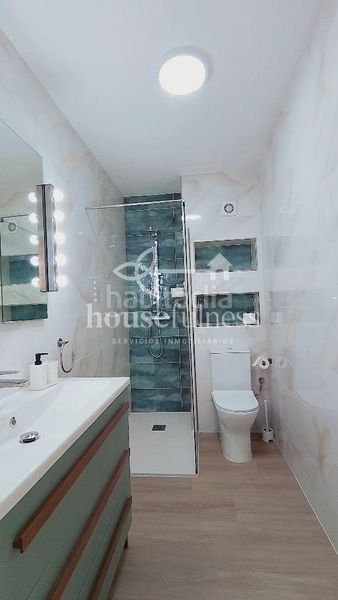 Foto cd0cba30-7866-4790-9a29-afeb60033e3d. Rent flat with heating in Ferrol vello - puerto Ferrol
