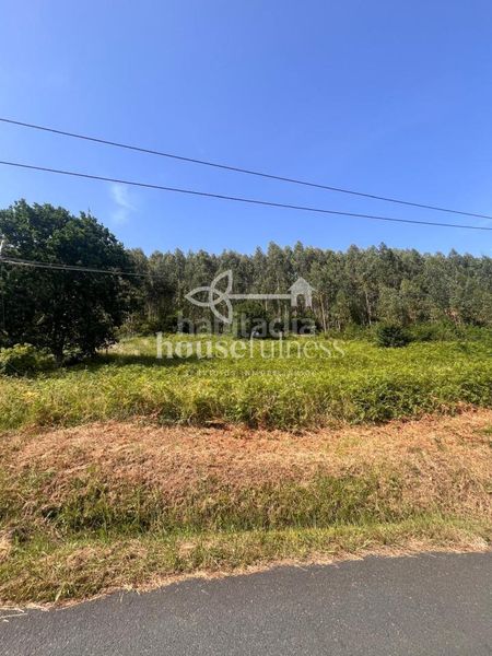 Foto 2379a1b2-2160-48e1-973e-6c0b51945701. Terreny residencial a Sedes - Pedroso - Doso Narón