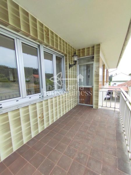 Foto f9287531-aee5-4c1e-a3da-cf96ee04f3f4. Casa amb calefacció aparcament a Sedes - Pedroso - Doso Narón