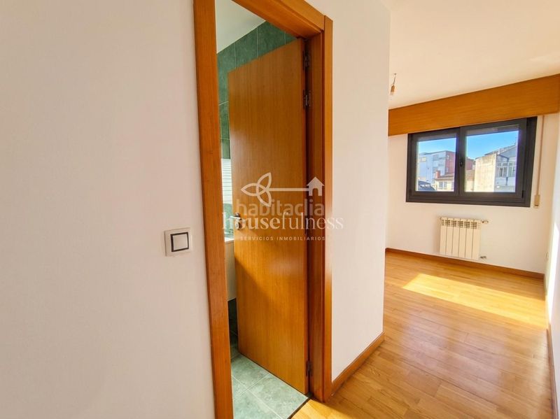 Foto 16b6eadf-5649-4dff-991f-d7b735e6d2a2. Piso en Fene