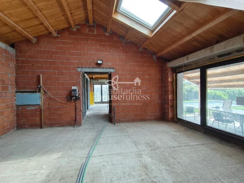 Foto 822ae2ca-3c59-48a9-abc0-c2f10a1c0da3. Casa en Cerdido