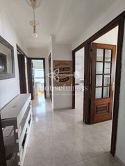 Piso  Pedro carvajal, unidad vecinal 4, bloque 18, portal 16