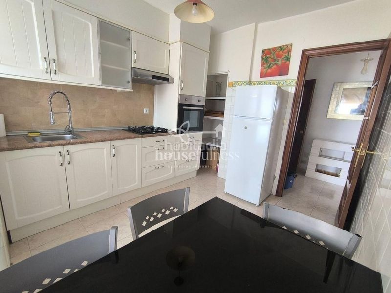 Foto 02693b63-c552-4394-be7e-b5a7f0cc2548. Piso en Caranza Ferrol